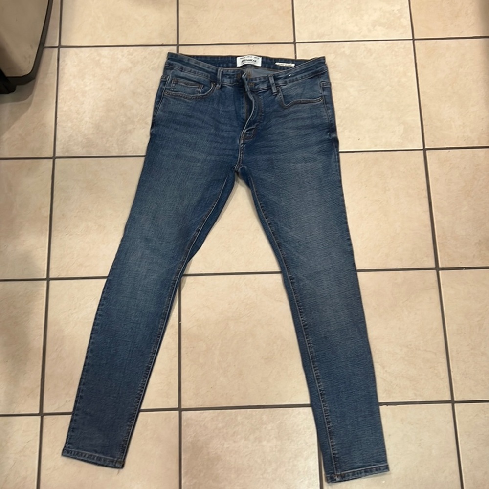 Pull and Bear super skinny Jean